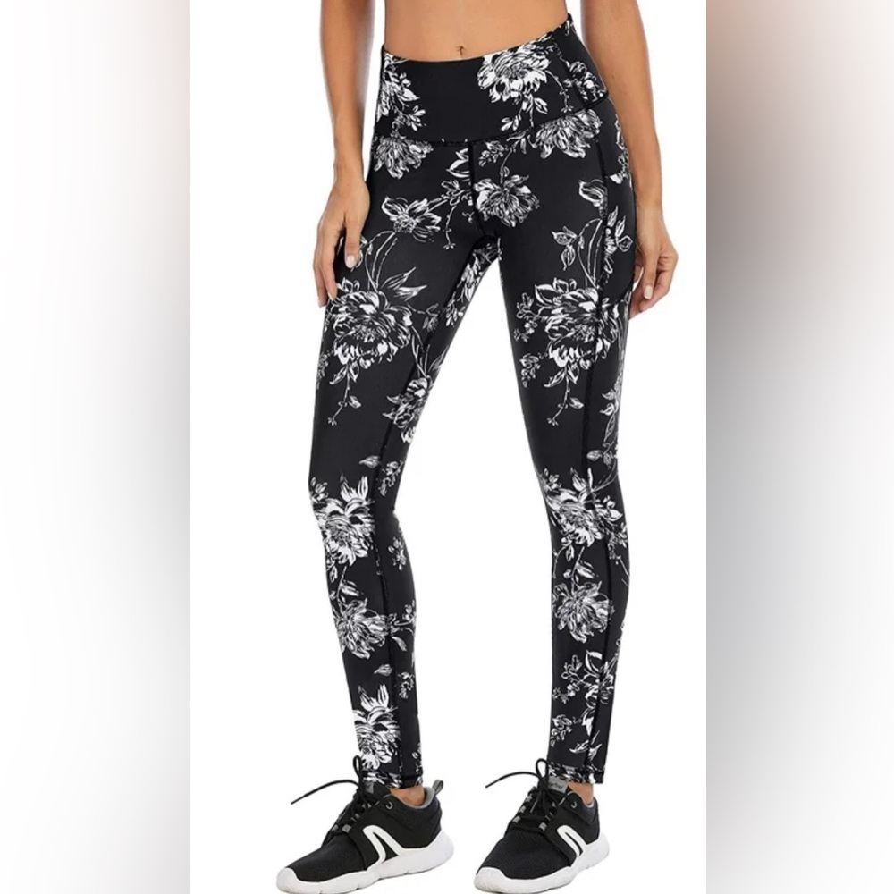 Balance collection leggings size S